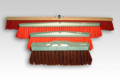 Metle (za zunanje prostore)